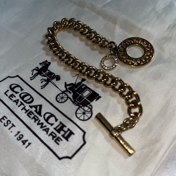 Toggle link bracelet - Picture 8 of 9